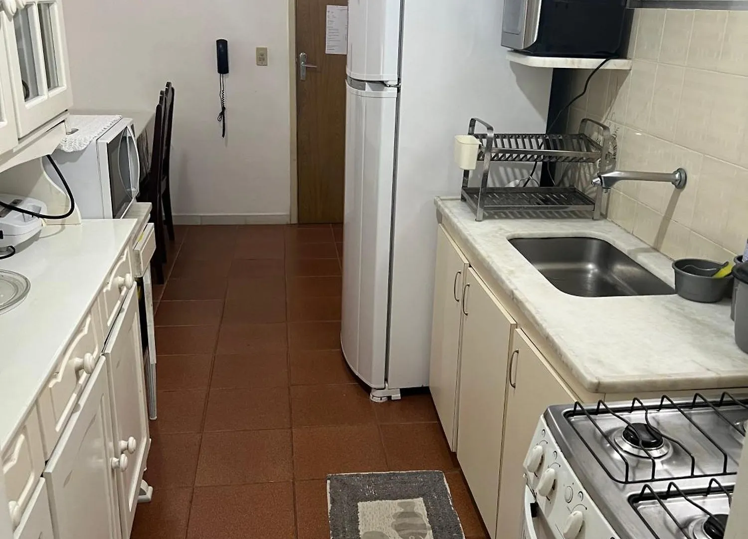 Apartamento Incrivel Em Cabo Frio Com Localizacao Privilegiada Ao Lado Da Praia Do Forte!
